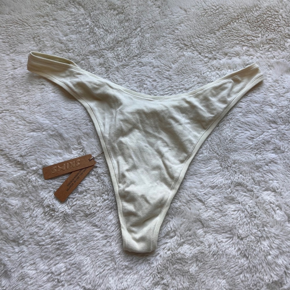 SKIMS Cotton Rib Dipped Thong Bone White PN-DTH-1924 Women's Size 3X NEW